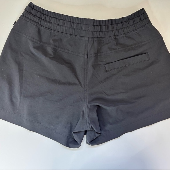 Lululemon Noir Short - Picture 12 of 13